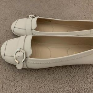 Cole Haan demi driver flats